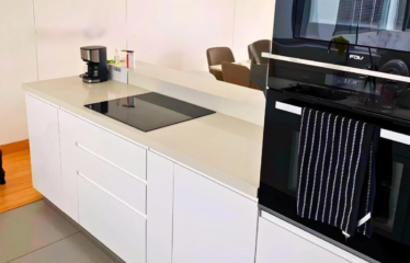 Calle Los Recuerdos, Chacarilla – San Borja, cerca al Pentagonito.