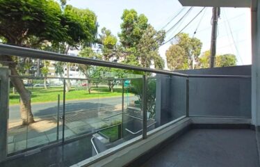 San Borja – Frente a Parque, Av San Borja Norte