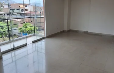 José María Vílchez – San Juan de Miraflores | Frente a parque